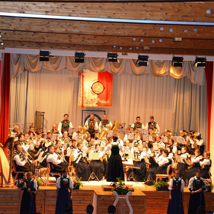 Musikkapelle beim Konzert in Vereinshaus | © Paul Seeber