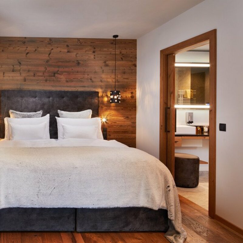 Modernes Hotelzimmer, Bett | © Zimmeransicht Hotel Excelsior